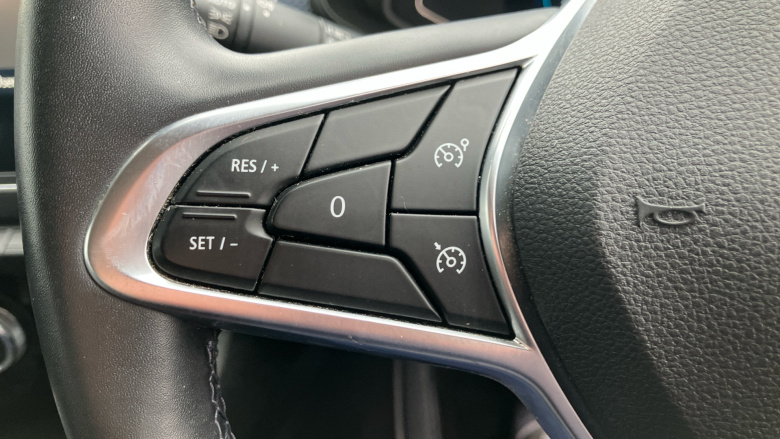 Renault Arkana 1.6 E-TECH Hybrid 145 Iconic 5dr Auto Hybrid Estate